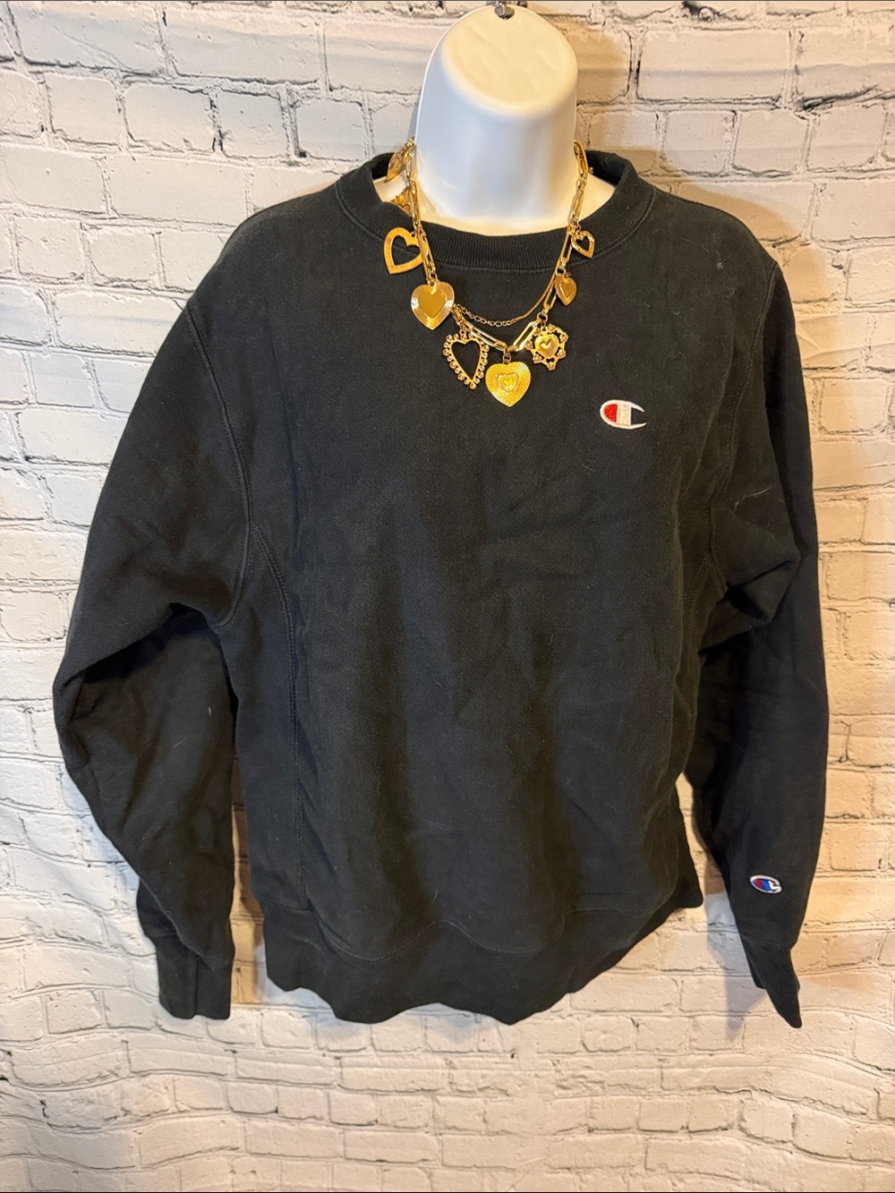 Champion Reverse Weave black crewneck sweatshirt, size Medium